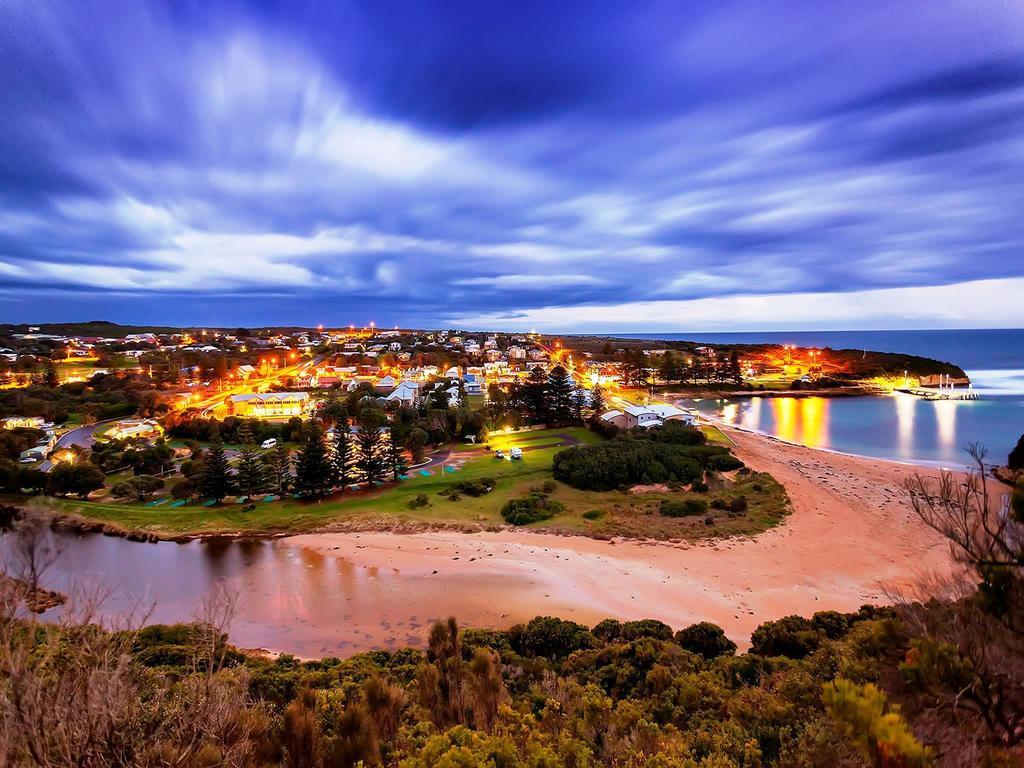 12 Apostles Accommodation Anchors Beach House With Sea Views พอร์ตแคมป์เบลล์ ภายนอก รูปภาพ
