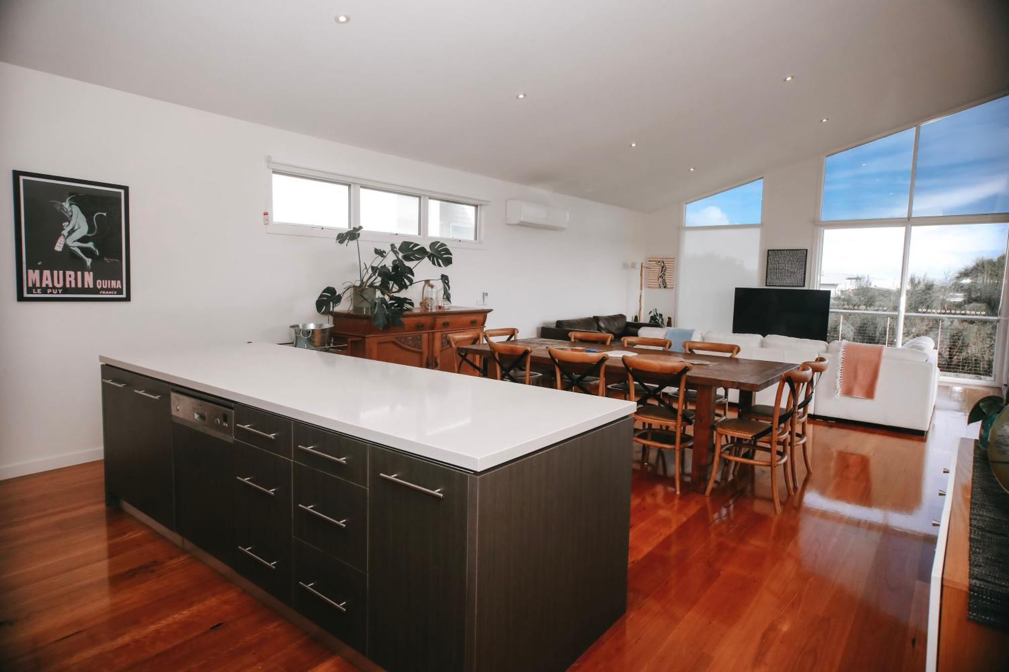 12 Apostles Accommodation Anchors Beach House With Sea Views พอร์ตแคมป์เบลล์ ภายนอก รูปภาพ